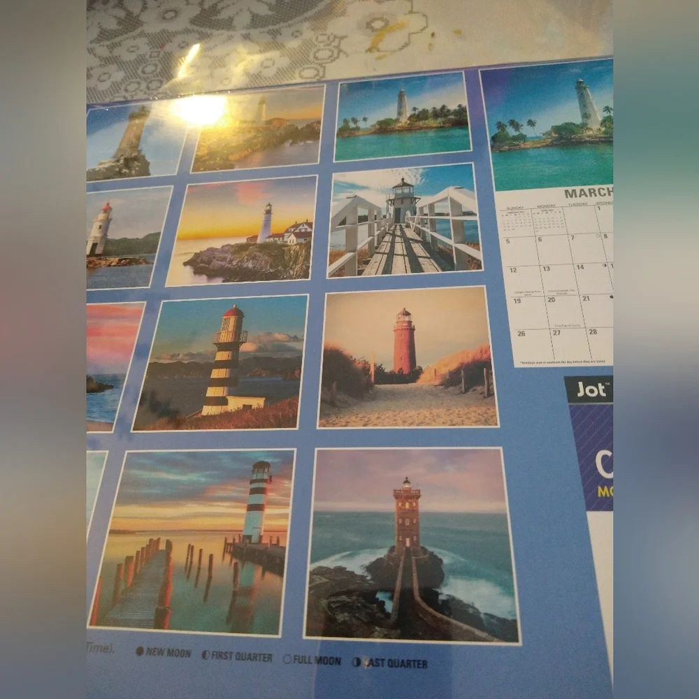 Bundle of 2 Calendars 2023 Light Houses, wall & desk